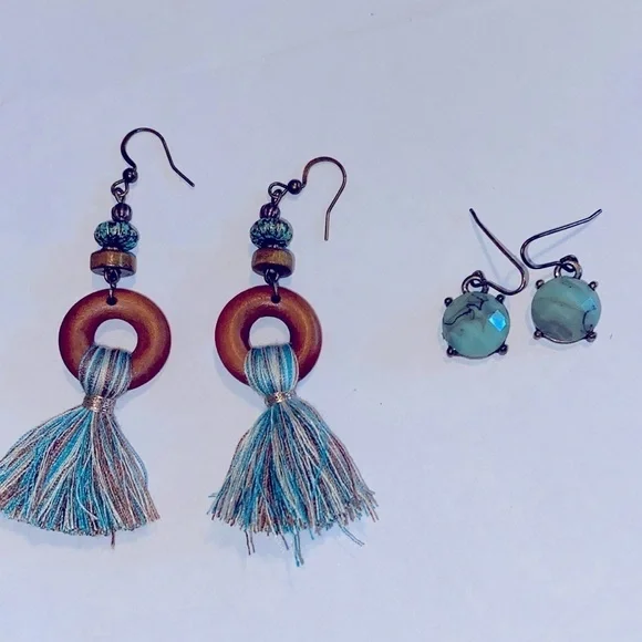 2 pairs! Boho wood and bead tassel earrings & blue green aquamarine earrings - Picture 1 of 6